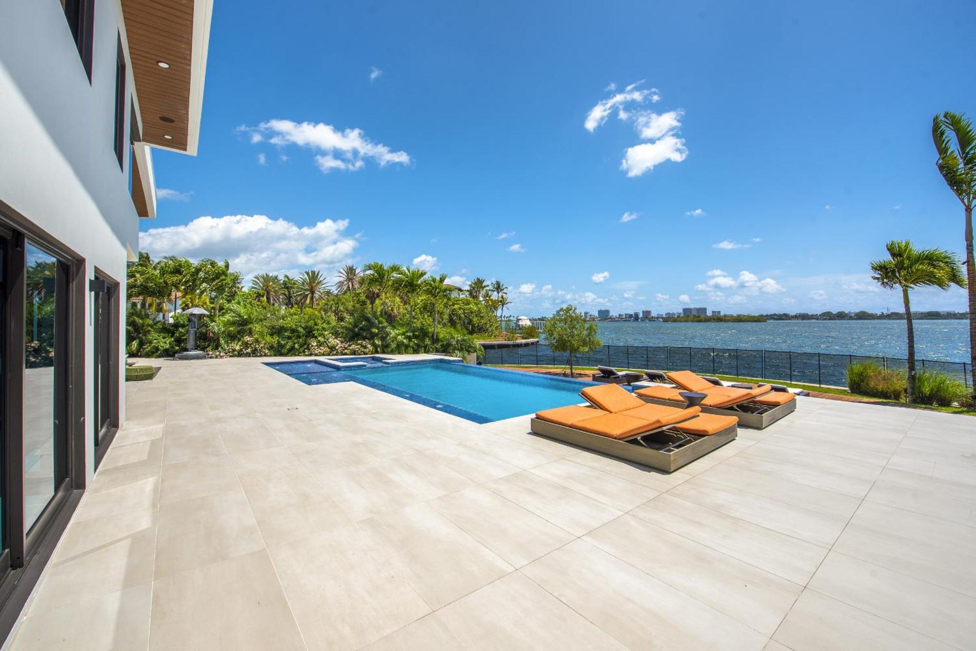 Indulge In Luxury Your Tranquil Resort Mansion Awaits In Vibrant Miami North Miami Dış mekan fotoğraf